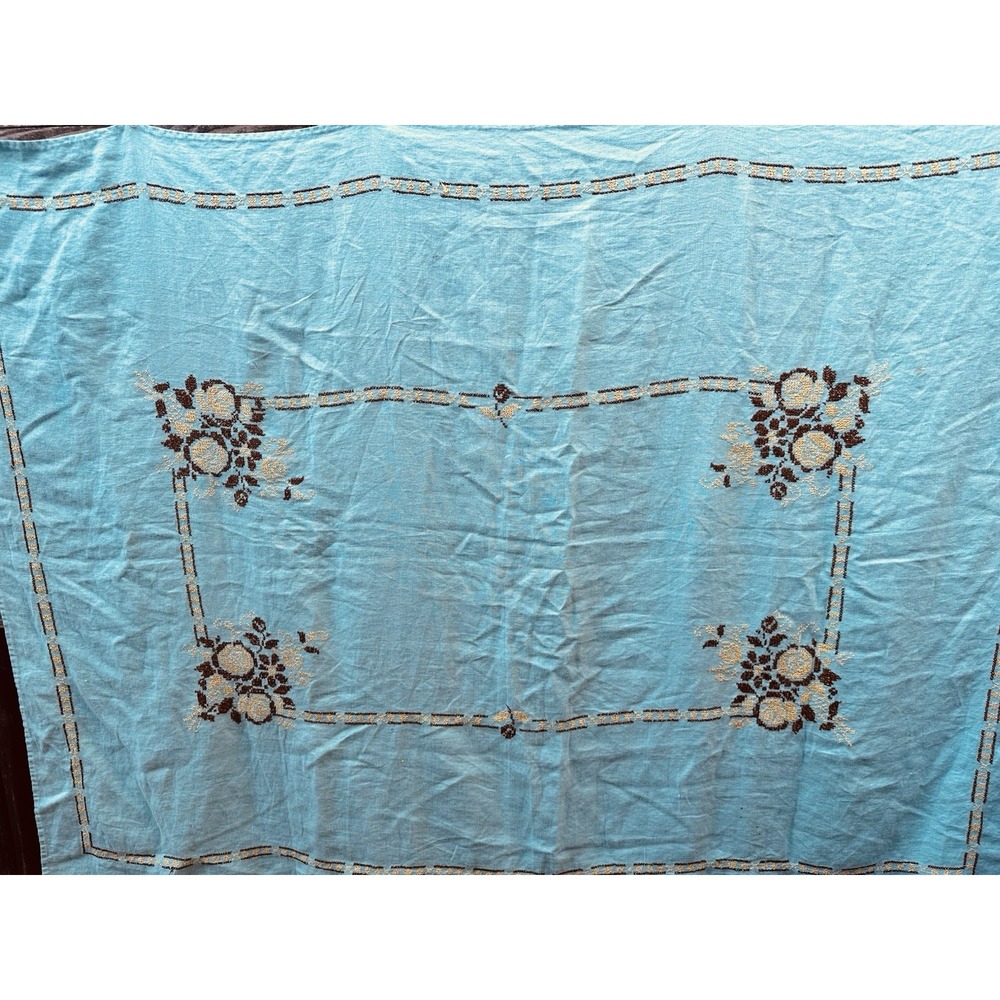 Vintage Cross Stitch Embroidered Embroidered Tablecloth Blue Rose Floral 64x48